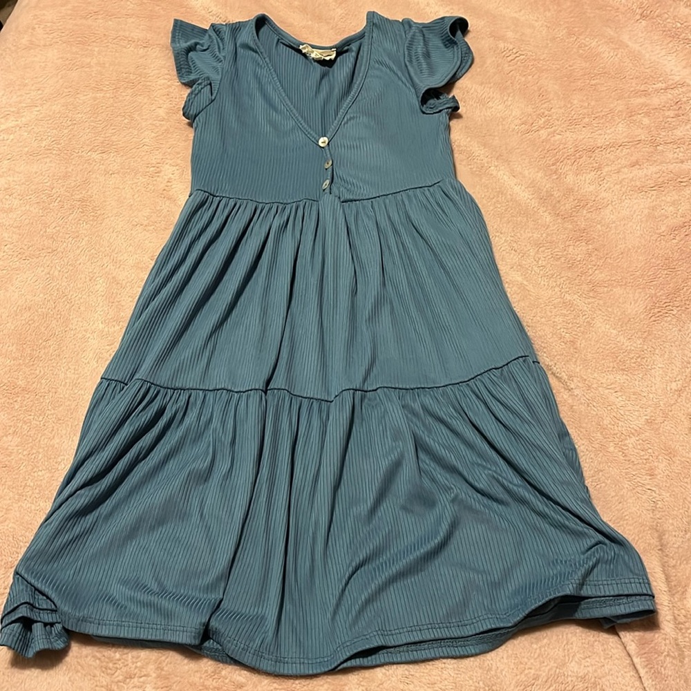 Blue flowy short dress